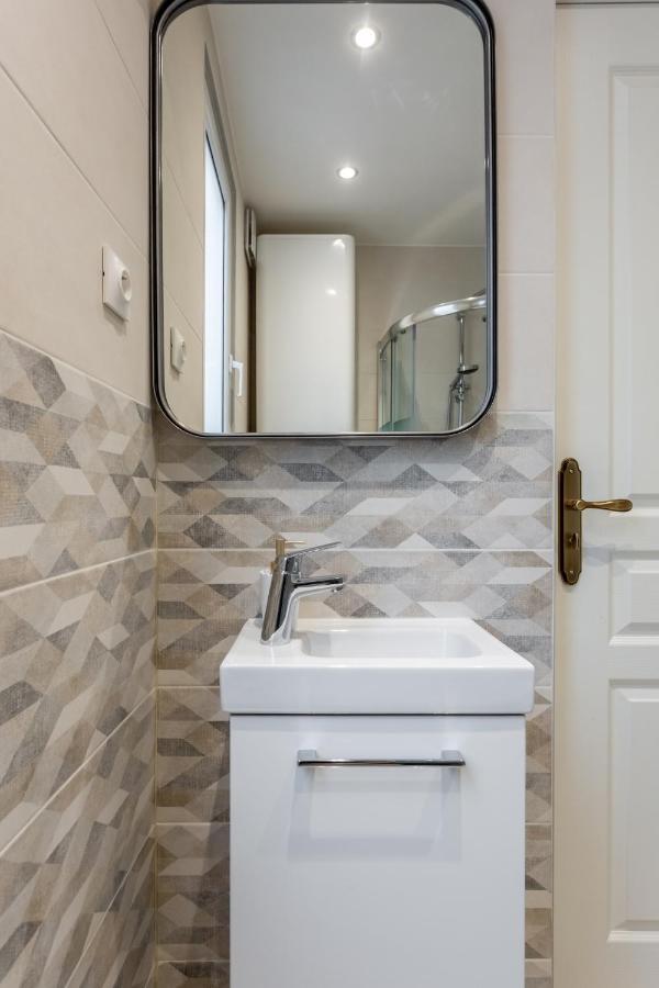 Staylib - Appartement 2 Pieces Aux Portes De Paris Saint-Ouen  ภายนอก รูปภาพ